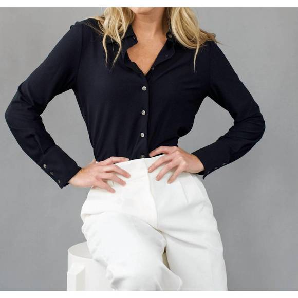 NEW LUXEIRE bubble blouse in black - Picture 3 of 4